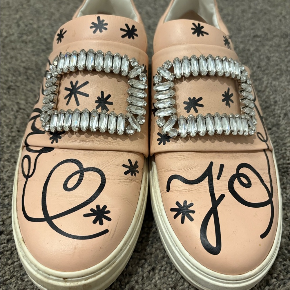 Roger Vivier Cream and Black Artistic Sneakers